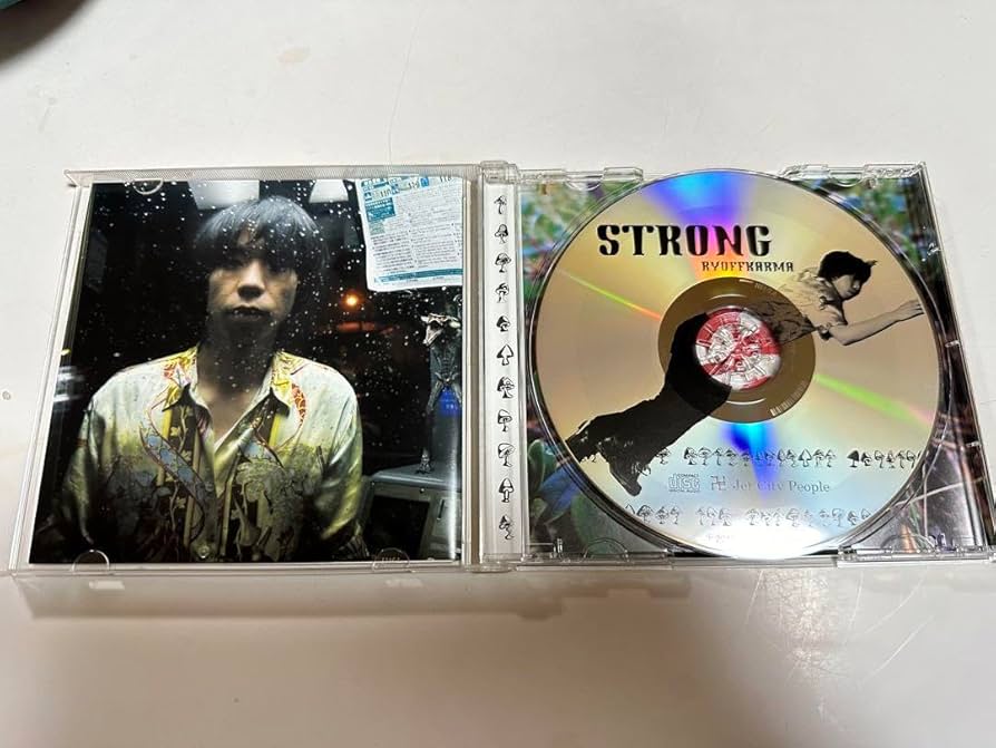 Amazon.co.jp: 呂布カルマ 直筆サイン入り CD アルバム STRONG